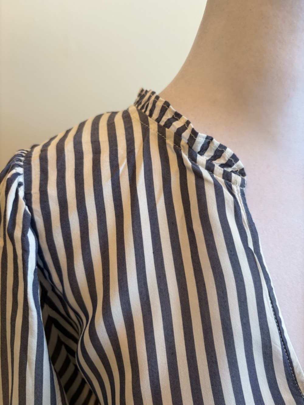 Ann Taylor Factory Blue White Striped Balloon Puff Sleeve Blouse XL Petite - Picture 4 of 10
